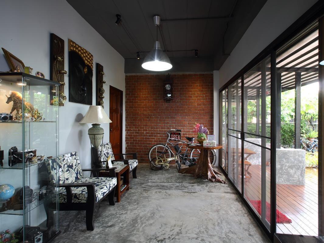 Mon Lodge & Yoga Donmueang Bangkok Exteriör bild